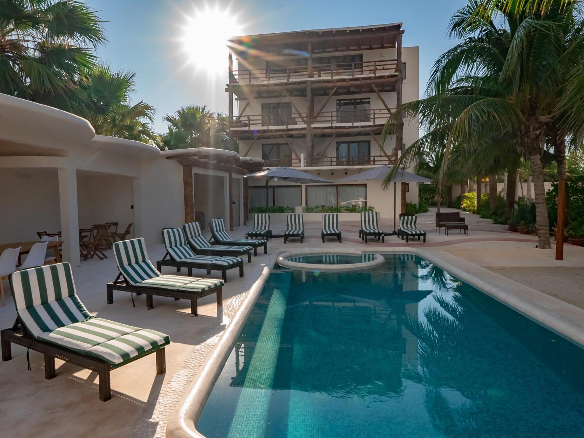 Beach Front Hotel Boutique Dk House Isla Holbox Exterior foto